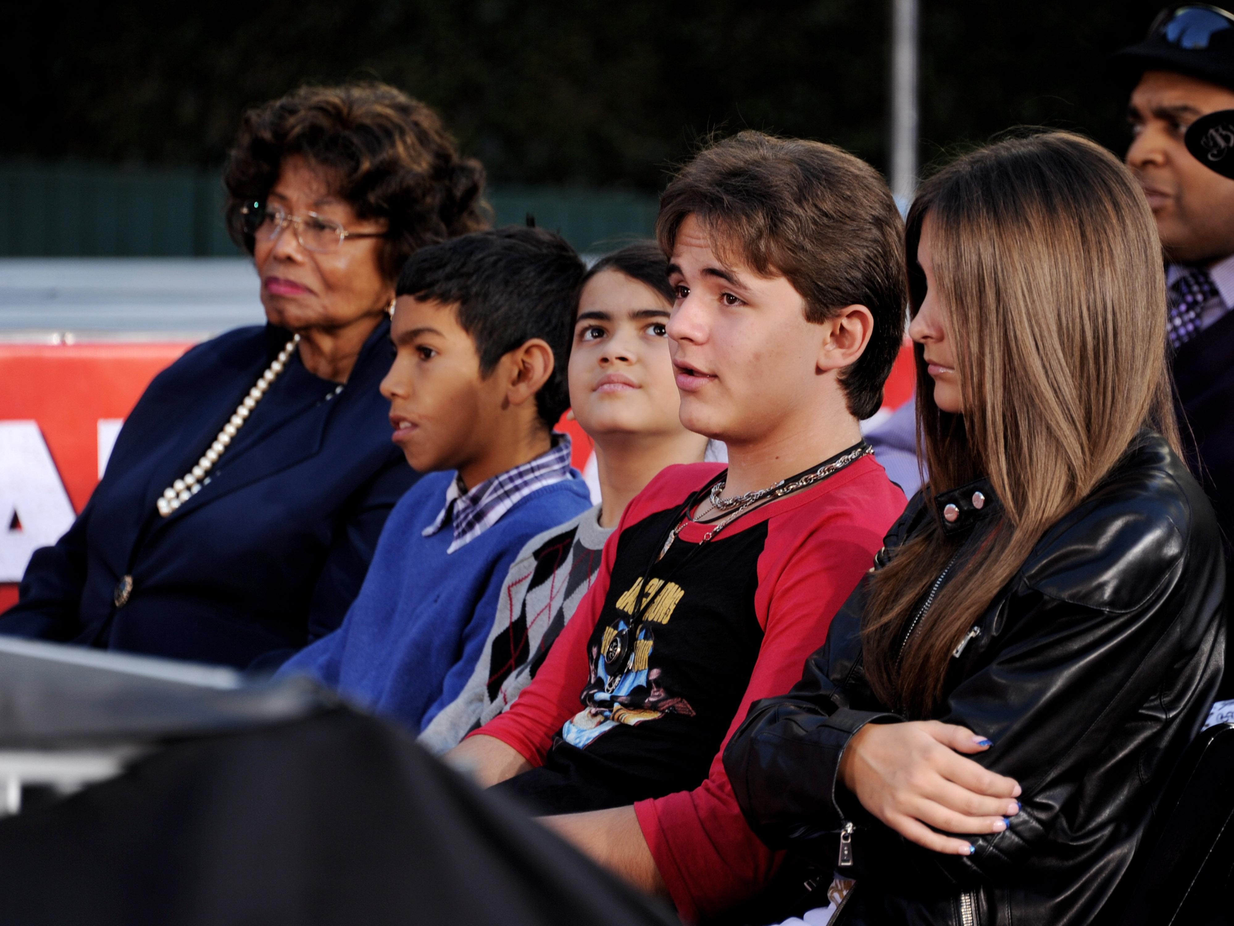 Katherine Jackson Battles For Access To King Of Pop’s .5B Estate