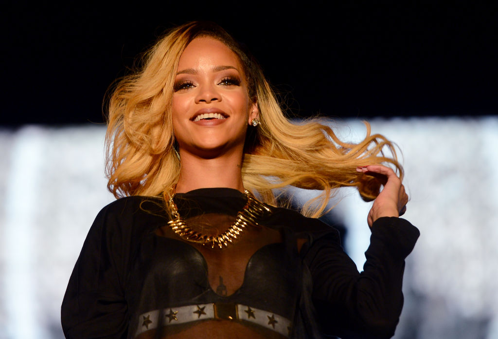 Rihanna Secures  Million Bag To Perform In India