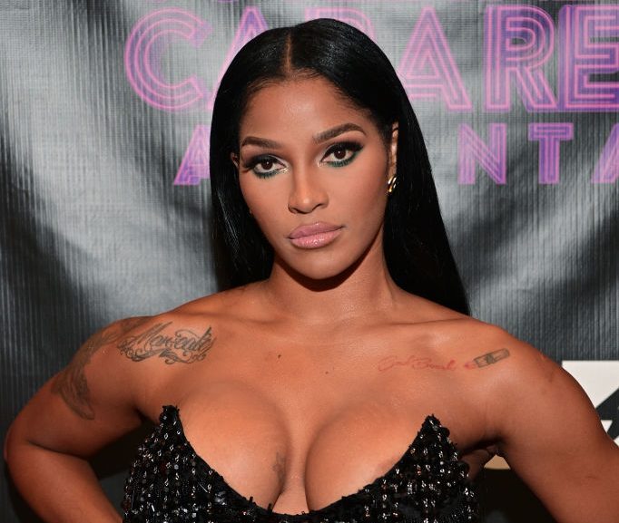 &#8216;Damelo!&#8217; Joseline Hernandez Releases New Spanish Hit