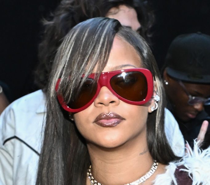 Rihanna, Natalie Portman, bad bitch, divorce,