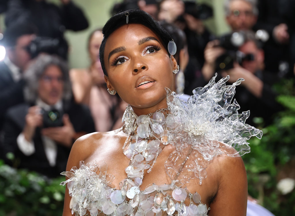 The 2024 Met Gala Celebrating "Sleeping Beauties: Reawakening Fashion" - Arrivals