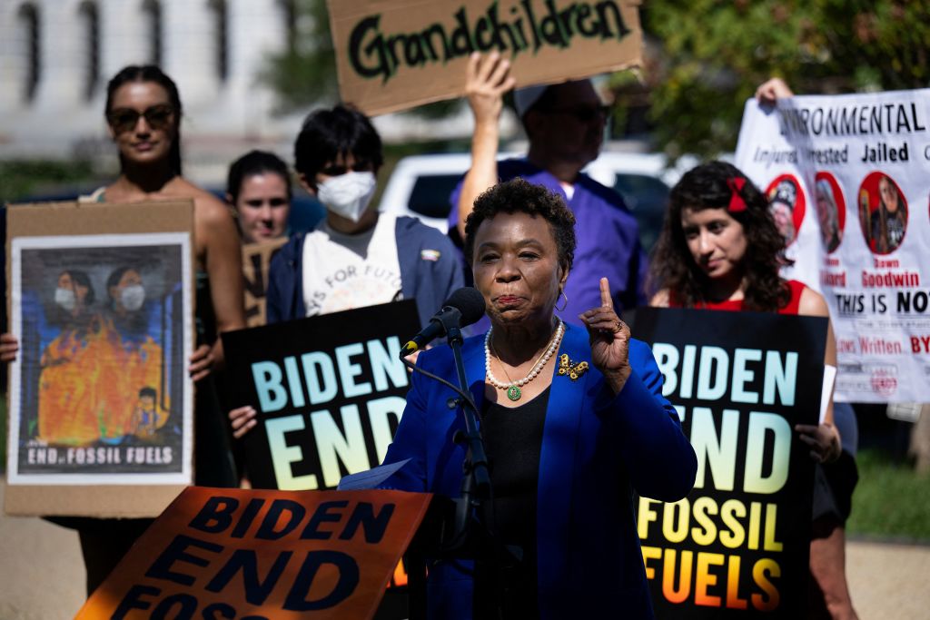 US-POLITICS-CLIMATE-ENVIRONMENT-RALLY