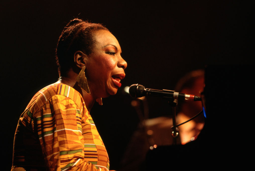 Nina Simone sur la scène de l'Olympia
