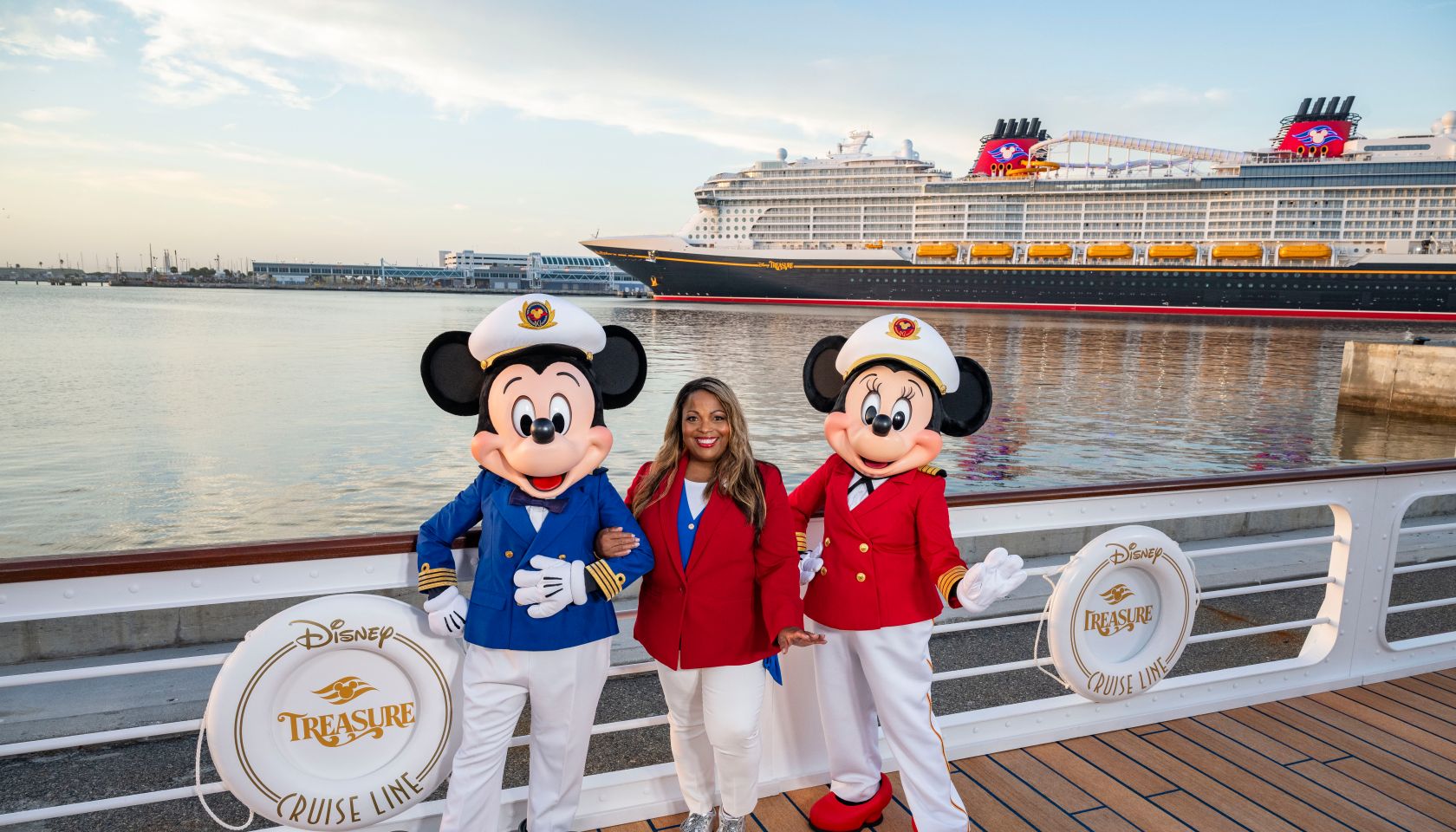 Yolanda Cade x Disney Treasure