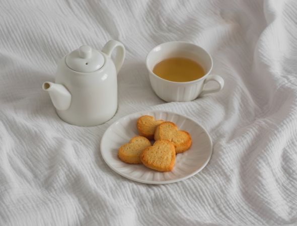 snacking, Vincci Tsui, Christine Van Eck, foods, health