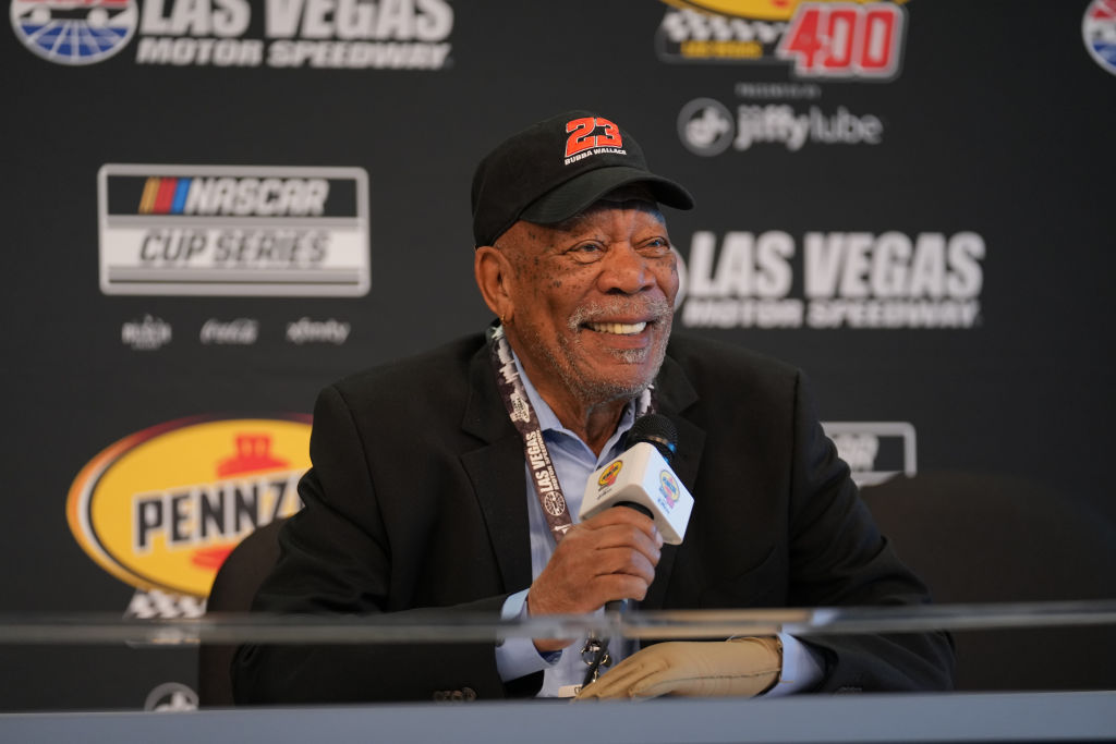AUTO: MAR 16 NASCAR Cup Series Pennzoil 400