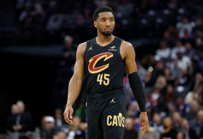 Cleveland Cavaliers v Sacramento Kings