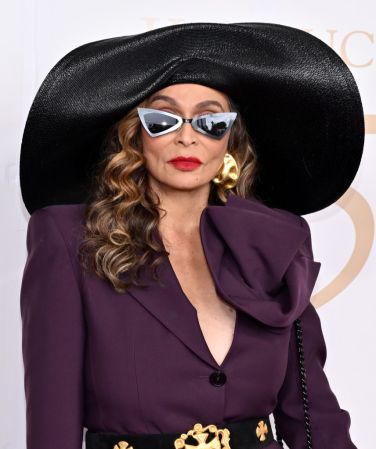 Tina Knowles, Kentucky Derby, White Couple, red carpet, High Horse, The Black Cowboy 