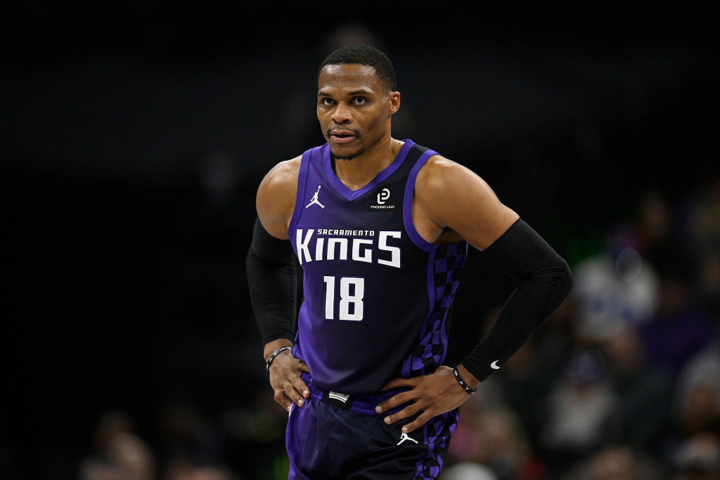 Phoenix Suns v Sacramento Kings