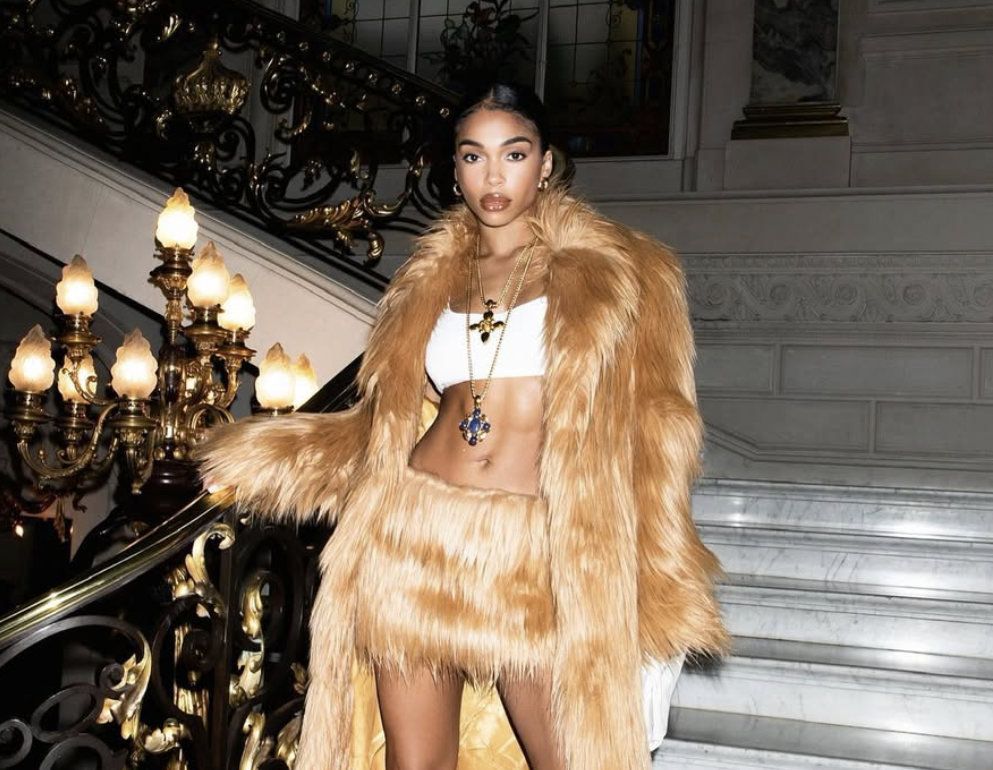 Faux Fur Friday! 50 Celebs Serving Fly Fuzzy Fashion Faux Fur Friday! 50 Celebs Serving Fly Fuzzy Fashion