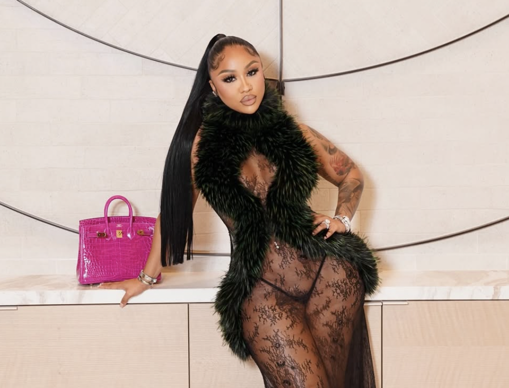 Fine AF Fridays! Ari Fletcher’s Lace Draped Body-ody-ody Slays Fine AF Fridays! Ari Fletcher’s Lace Draped Body-ody-ody Slays