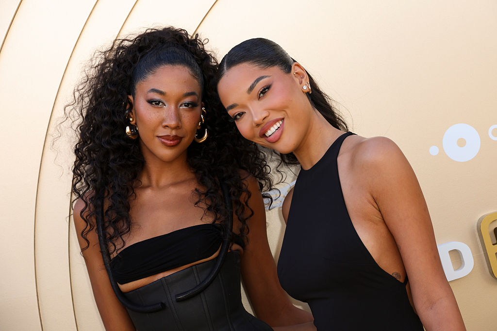 Watch Aoki Lee Simmons Explode On Sister Ming Watch Aoki Lee Simmons Explode On Sister Ming