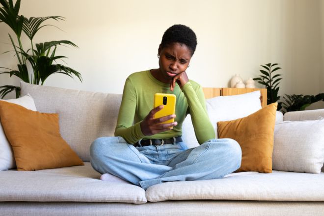 ghost lighting, dating, trend, toxic, relationship