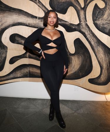 Hannah Polskin's Holiday Season Studio Gathering