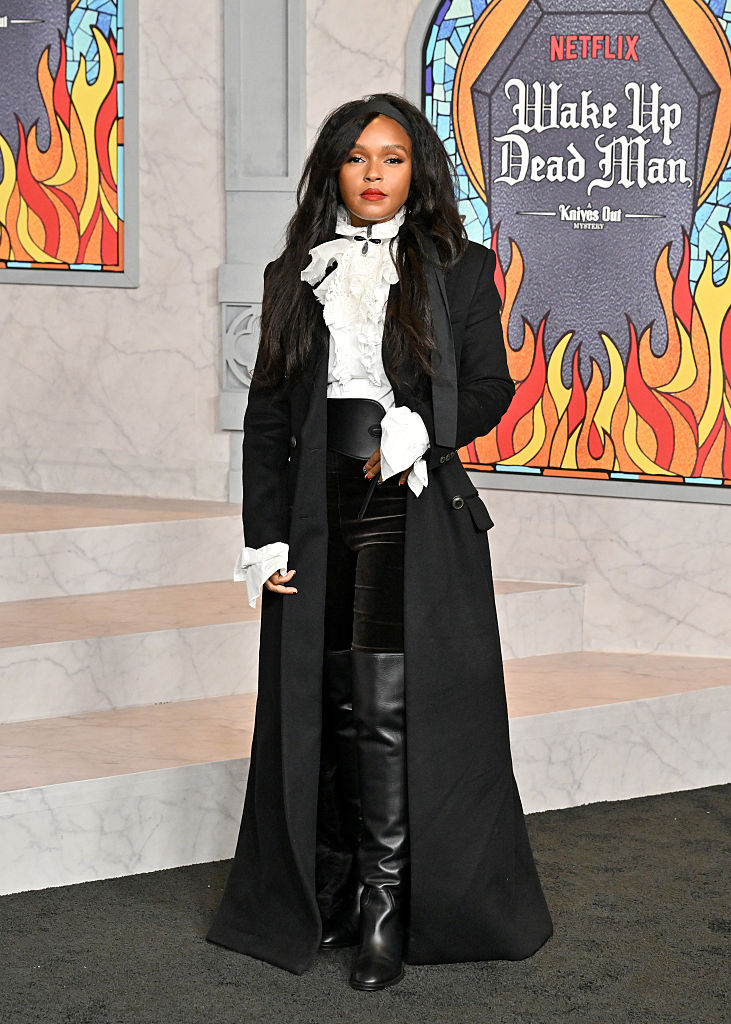 Los Angeles Premiere Of Netflix's "Wake Up Dead Man: A Knives Out Mystery" - Arrivals