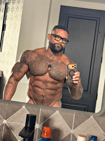 Shaun T Abs