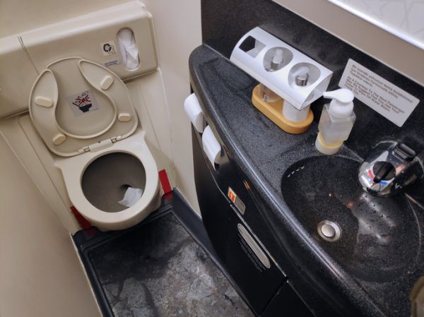 flight attendants, jobs