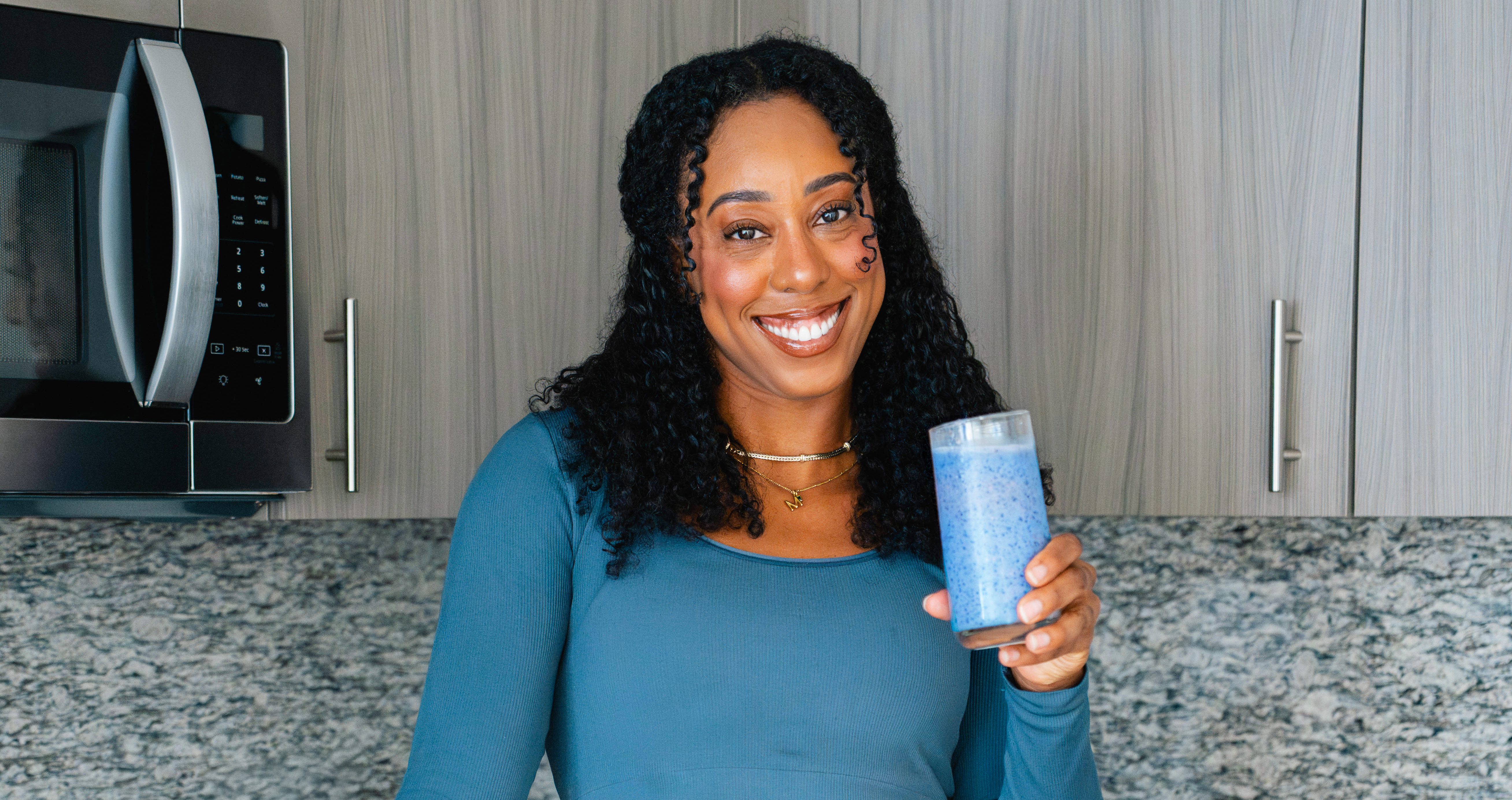 WNBA Star Monique Billings Monique Billings Is Body Goals — And She’s Dropping Gems On Building A Strong Core [Exclusive]
