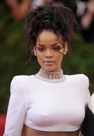 "Charles James: Beyond Fashion" Costume Institute Gala - Arrivals