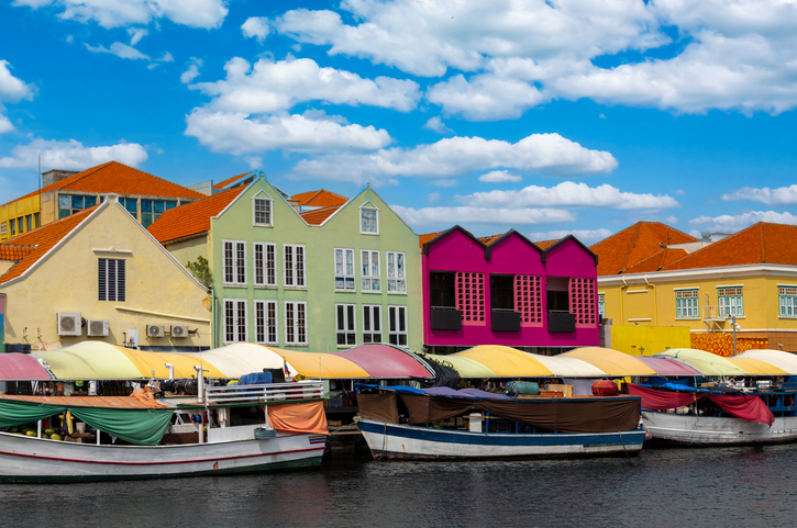 Soul Beach Festival 2026: Lineup, Events & Curaçao Travel Guide