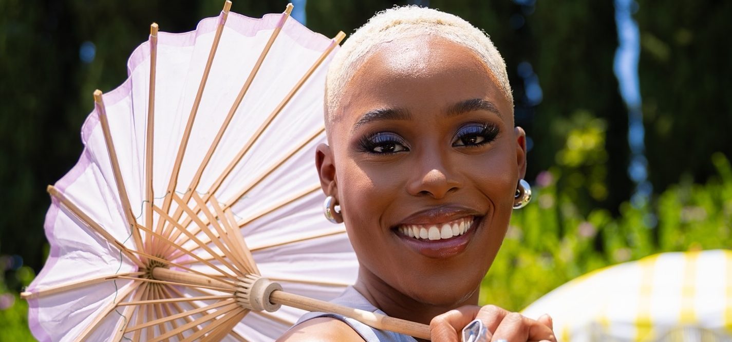 Women Crush Wednesday — 50 Queer Queens, Bi Beauties & WLW Baddies We Can’t Stop Crushing On, Vol. 27