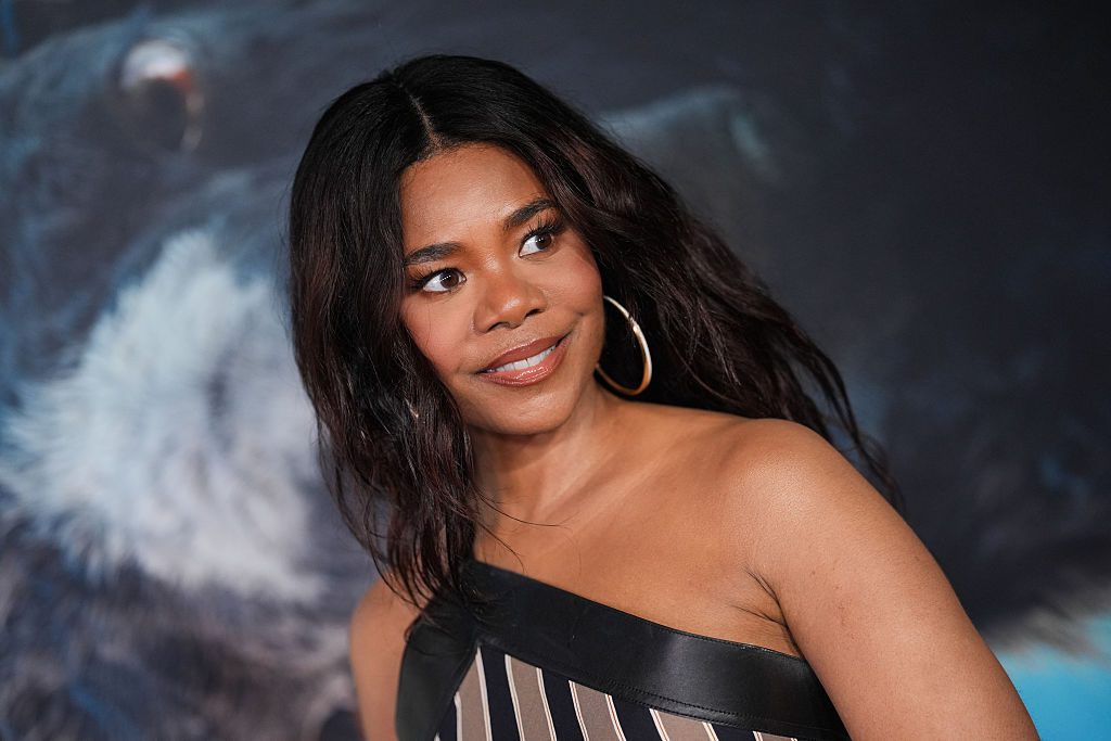 On Her Mama — Regina Hall Talks ‘Scary Movie,’ Her Famous Friendships, Riding For Black Women & Staying Fine At 55 [Exclusive]