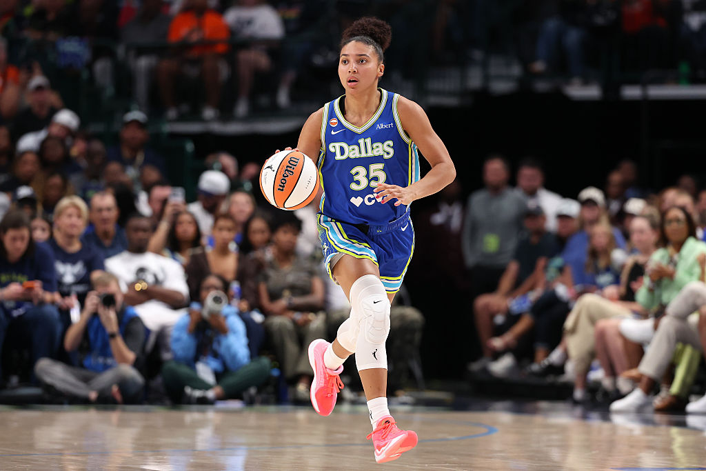 Chicago Sky v Dallas Wings
