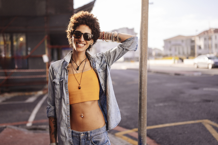 Men Can’t Stop Obsessing Over This One Tiny Detail Makes Women Irresistible — And It’s Not What You Think
